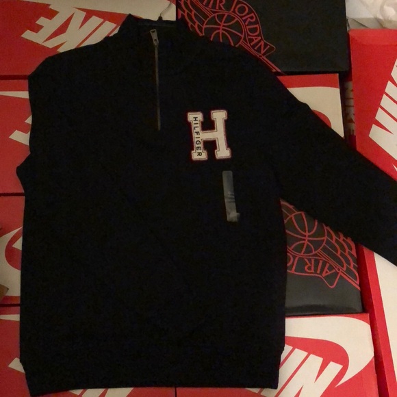 Tommy Hilfiger Sweater - Picture 2 of 6